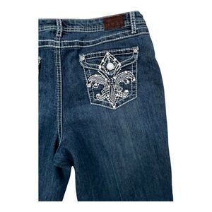 Earl Jeans Womens Size 32 x 28 Blue Denim Beaded embroidered Pocket